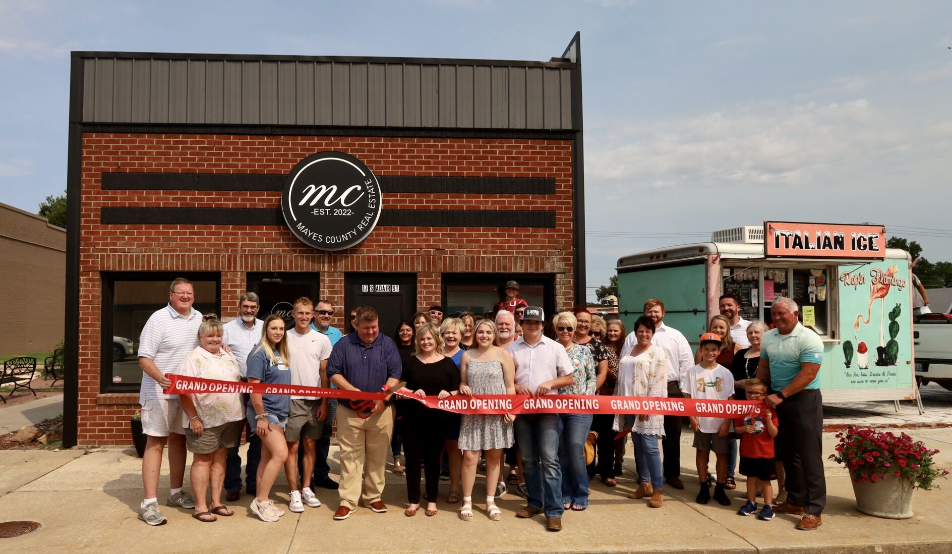 Mayes County Real Estate Ribbon Cutting